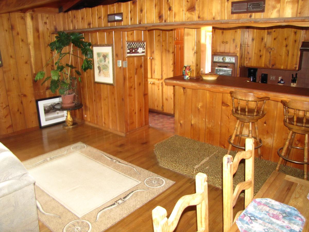 Kern Riverfront Lodge Kernville Exterior photo